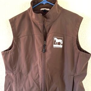 Women’s port authority vest size XL